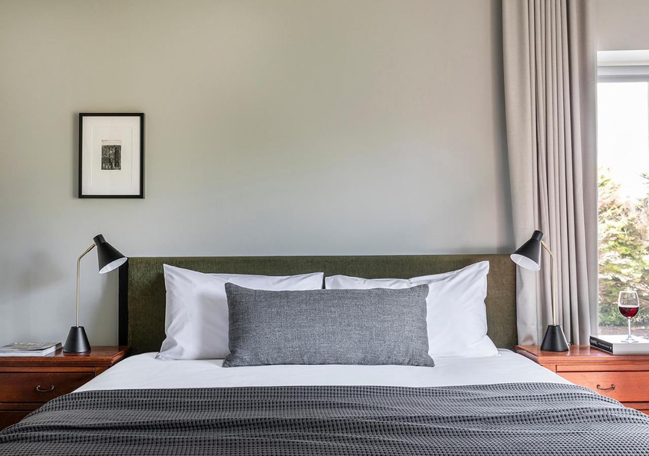 Cleveland Estate Hotel Lance Field Ngoại thất bức ảnh